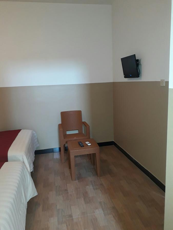 The New Orlinds Guest House Wonosari Екстериор снимка
